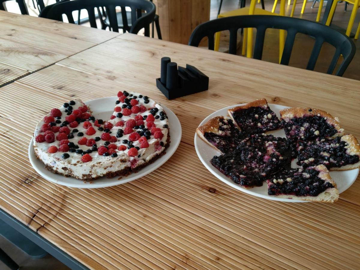 Penzion a Bistro Dílna Třeboň Exterior foto